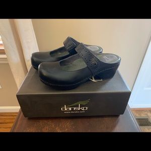 Dansko clog